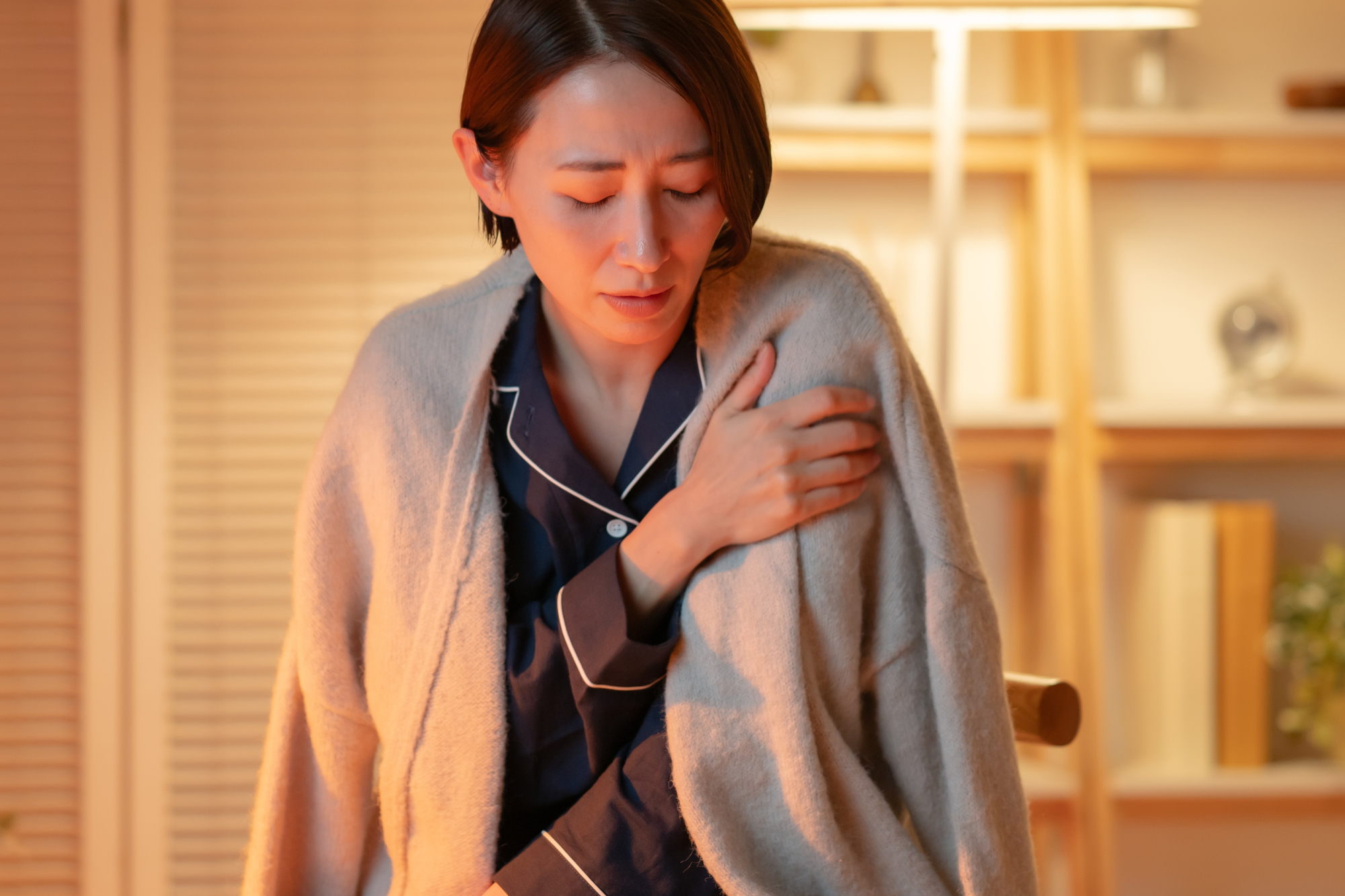 エアコンのカビで病気になる?健康リスクと掃除・予防の方法を解説