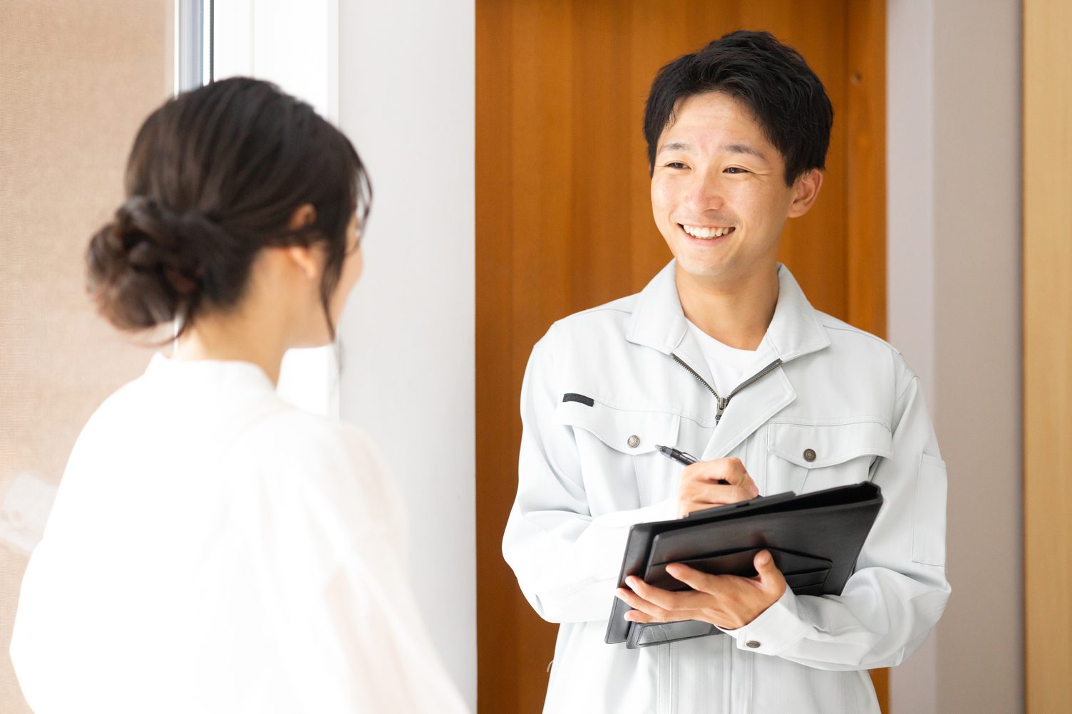 悪徳な水道業者を避けるには？高額請求への対処と相談先を解説